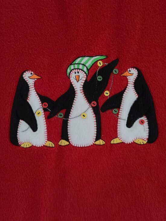 CATHY DANIELS RED FLEECE CHRISTMAS PULLOVER WITH PENGUINS SIZE L - Picture 3 of 9